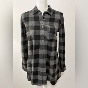SOFT SURROUNDINGS Mad About Plaid Charcoal Gray Tunic Top Flannel Sz Small